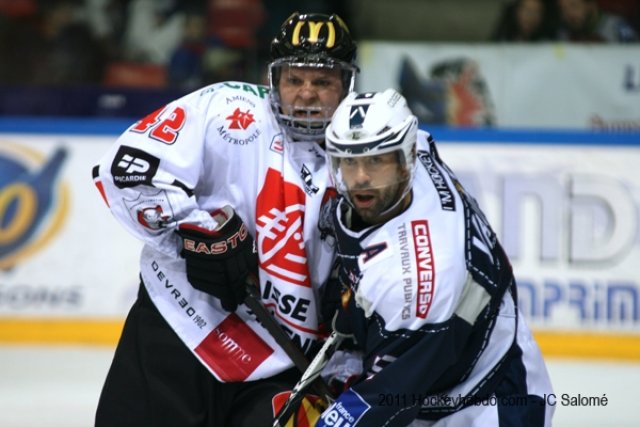 Photo hockey match Grenoble  - Amiens  le 29/10/2011