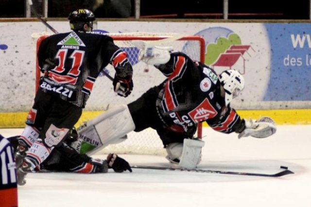 Photo hockey match Amiens  - Morzine-Avoriaz le 05/11/2011