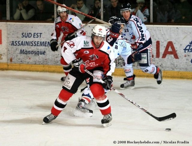 Photo hockey match Briançon  - Angers  le 18/10/2008