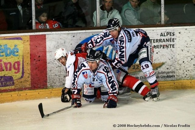 Photo hockey match Briançon  - Angers  le 18/10/2008
