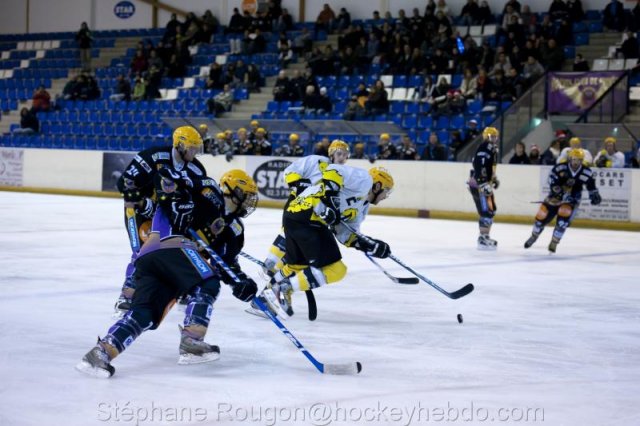 Photo hockey match Aubagne - Roanne le 10/12/2011