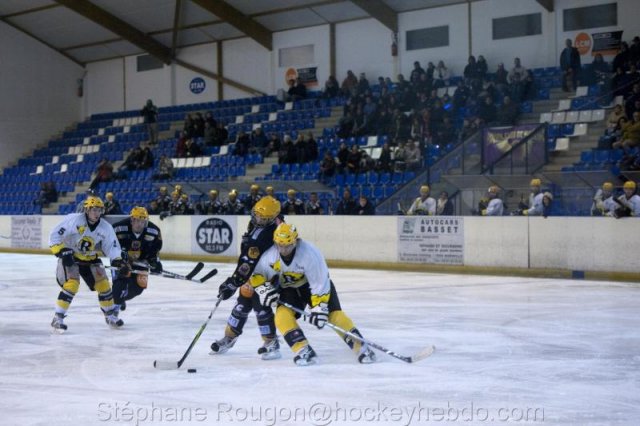 Photo hockey match Aubagne - Roanne le 10/12/2011