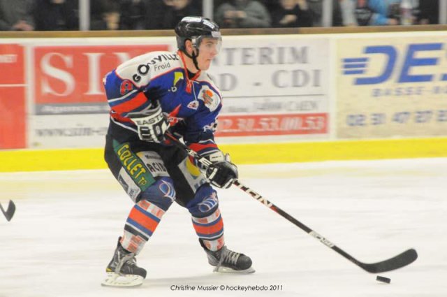 Photo hockey match Caen  - Angers  le 30/12/2011