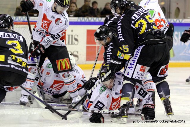 Photo hockey match Rouen - Amiens  le 08/01/2012