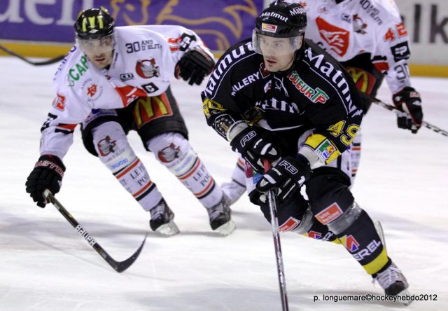 Photo hockey match Rouen - Amiens  le 08/01/2012