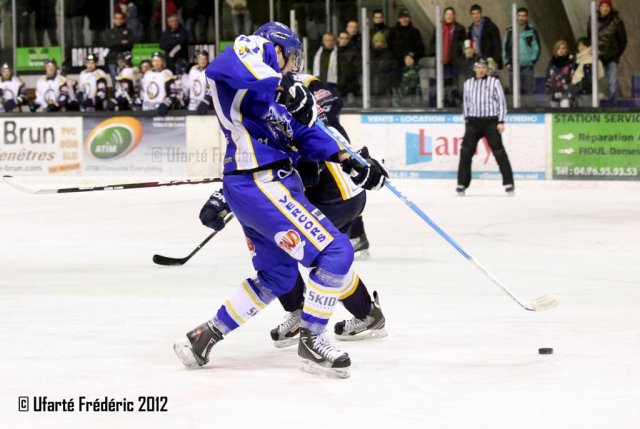 Photo hockey match Villard-de-Lans - Chamonix  le 17/02/2012