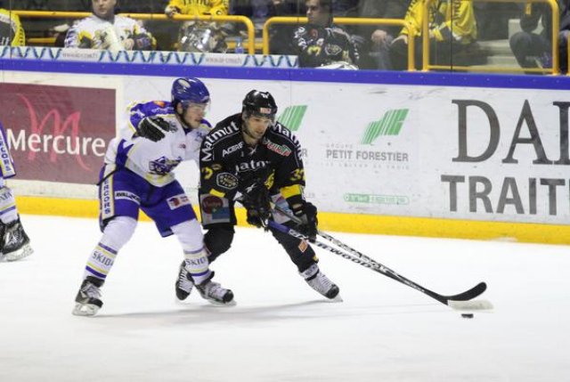 Photo hockey match Rouen - Villard-de-Lans le 21/02/2012