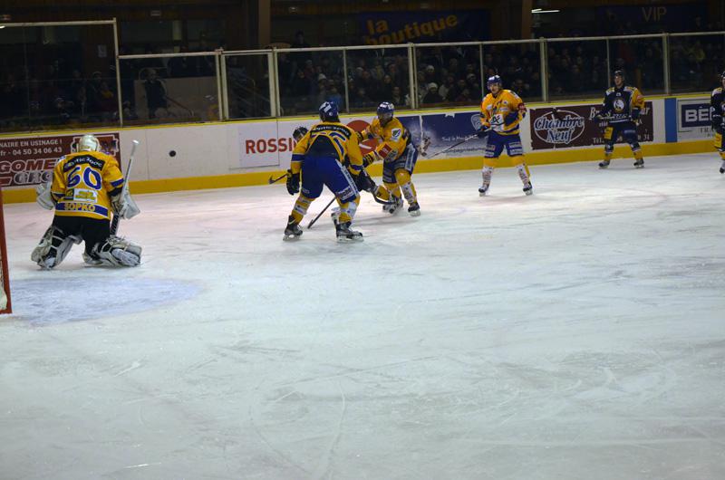 Chamonix  3 - 5 Dijon 
