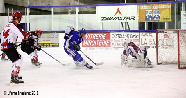 Photo hockey match Villard-de-Lans - Neuilly/Marne le 24/02/2012