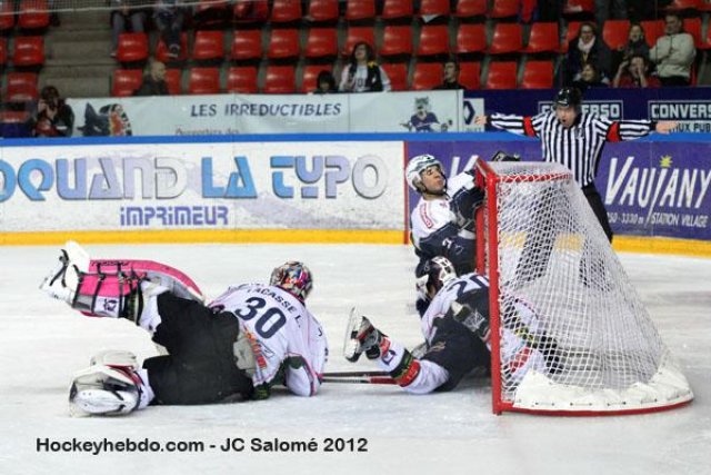 Photo hockey match Grenoble  - Epinal  le 24/02/2012