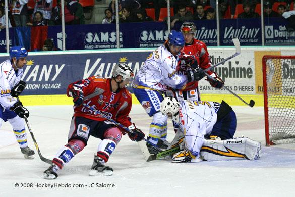 Grenoble  5 - 0 Villard-de-Lans