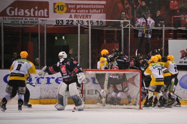 Photo hockey match Amiens  - Strasbourg  le 25/02/2012