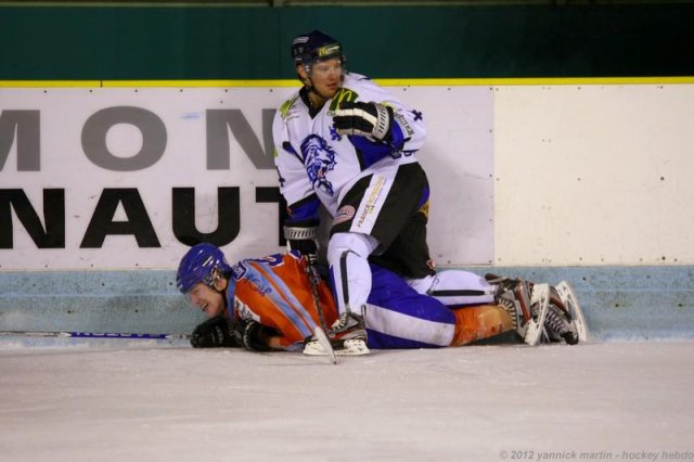 Photo hockey match Clermont-Ferrand - Compiègne le 25/02/2012