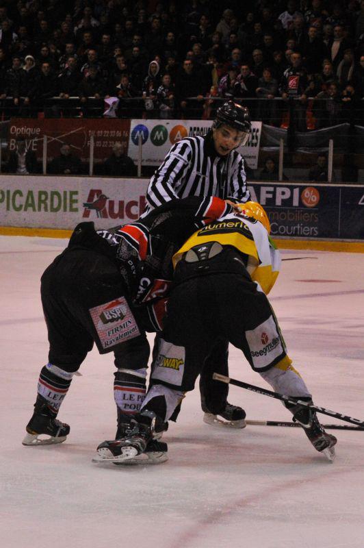 Amiens  5 - 3 Strasbourg 