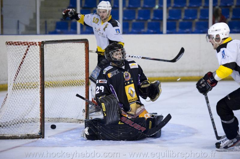 PO D3 : play-off : Des Hiboux trop tendres — Reportage