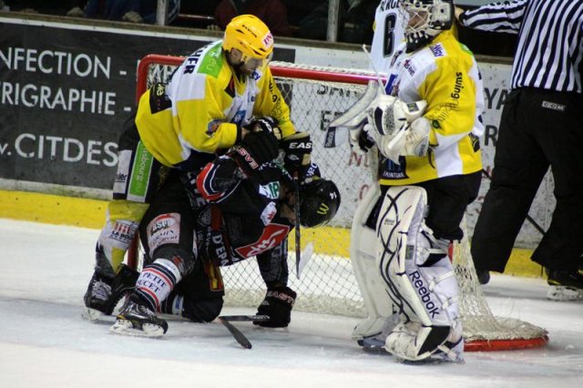 Photo hockey match Amiens  - Strasbourg  le 03/03/2012