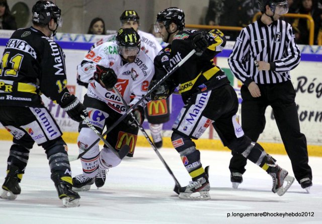 Photo hockey match Rouen - Amiens  le 06/03/2012