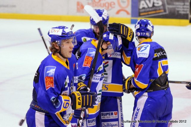 Photo hockey match Dijon  - Grenoble  le 07/03/2012