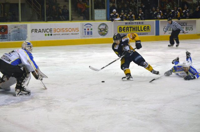 Photo hockey match Chamonix  - Gap  le 07/03/2012