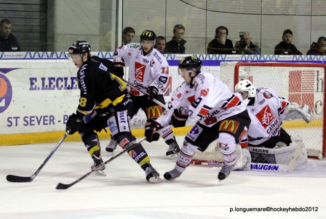 Photo hockey match Rouen - Amiens  le 07/03/2012