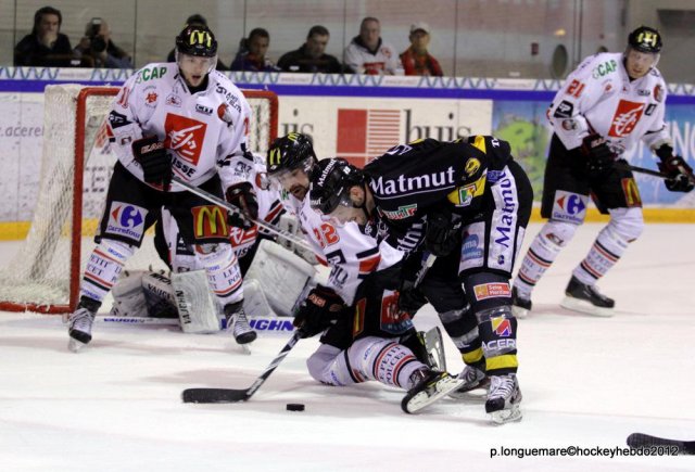 Photo hockey match Rouen - Amiens  le 07/03/2012