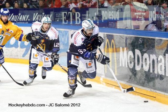 Photo hockey match Grenoble  - Dijon  le 09/03/2012