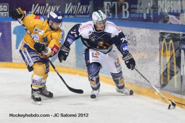 Photo hockey match Grenoble  - Dijon  le 09/03/2012