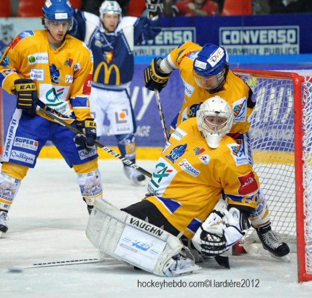 Photo hockey match Grenoble  - Dijon  le 10/03/2012