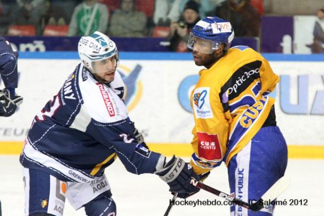 Photo hockey match Grenoble  - Dijon  le 10/03/2012