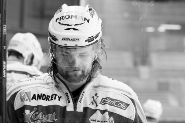 Photo hockey match Gap  - Chamonix  le 10/03/2012