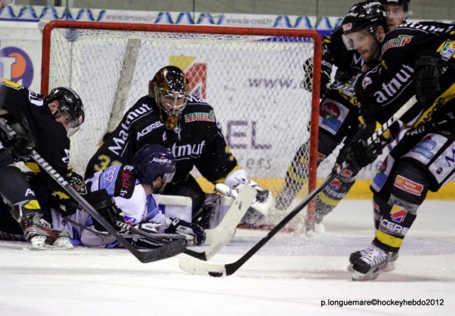 Photo hockey match Rouen - Angers  le 16/03/2012