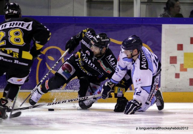 Photo hockey match Rouen - Angers  le 16/03/2012