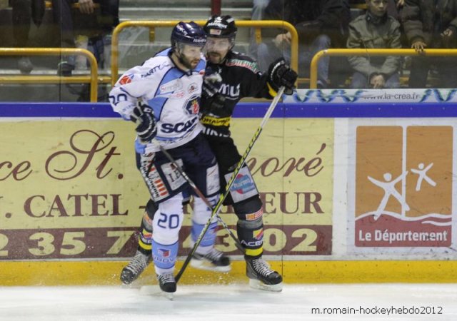 Photo hockey match Rouen - Angers  le 16/03/2012