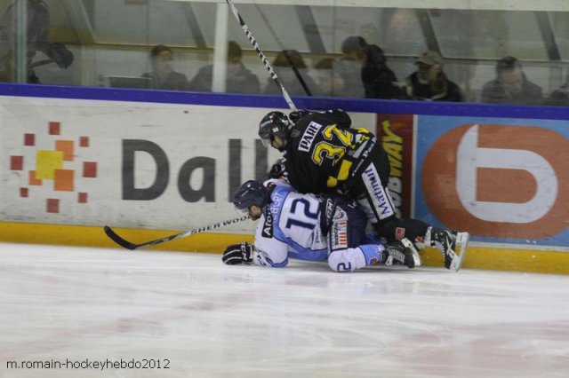 Photo hockey match Rouen - Angers  le 16/03/2012