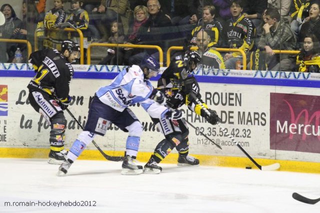 Photo hockey match Rouen - Angers  le 16/03/2012