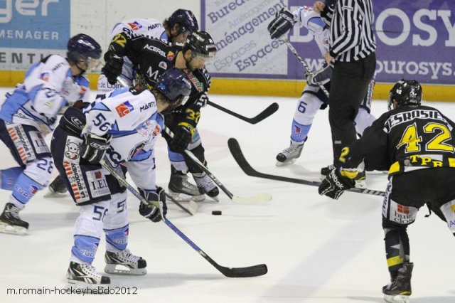 Photo hockey match Rouen - Angers  le 16/03/2012