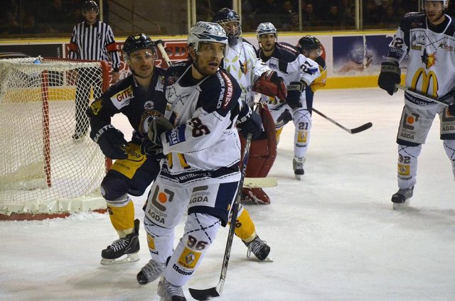 Photo hockey match Chamonix  - Grenoble  le 17/03/2012