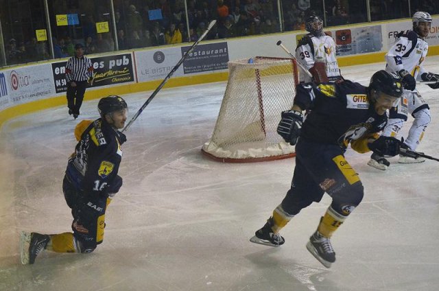 Photo hockey match Chamonix  - Grenoble  le 17/03/2012