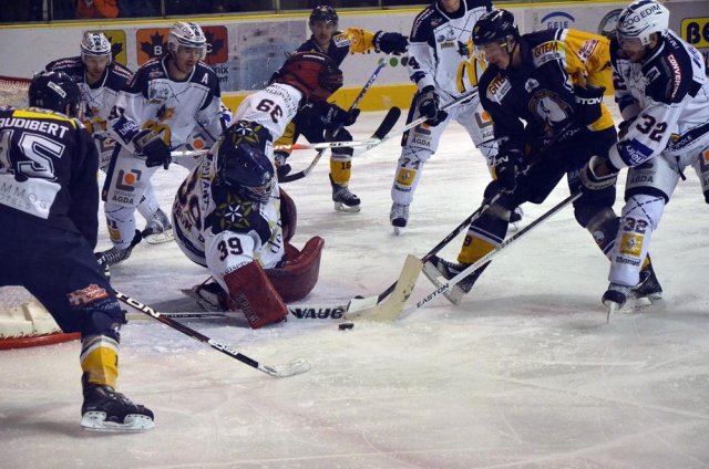 Photo hockey match Chamonix  - Grenoble  le 17/03/2012