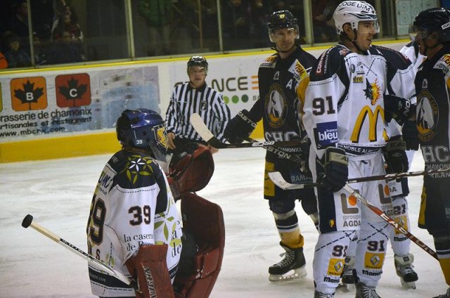 Photo hockey match Chamonix  - Grenoble  le 17/03/2012