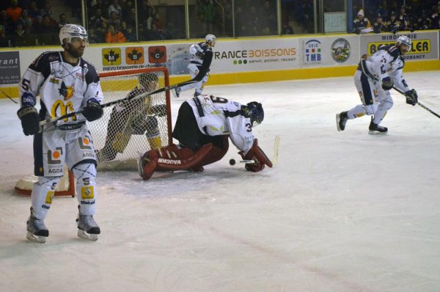 Photo hockey match Chamonix  - Grenoble  le 17/03/2012