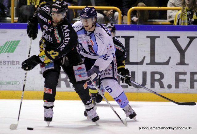 Photo hockey match Rouen - Angers  le 17/03/2012