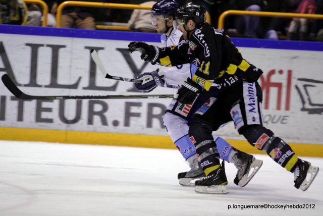 Photo hockey match Rouen - Angers  le 17/03/2012