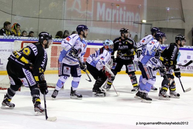 Photo hockey match Rouen - Angers  le 17/03/2012