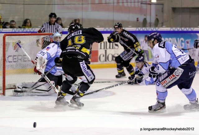 Photo hockey match Rouen - Angers  le 17/03/2012