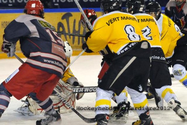 Photo hockey reportage  U18 élite : Amiens et Grenoble en finale