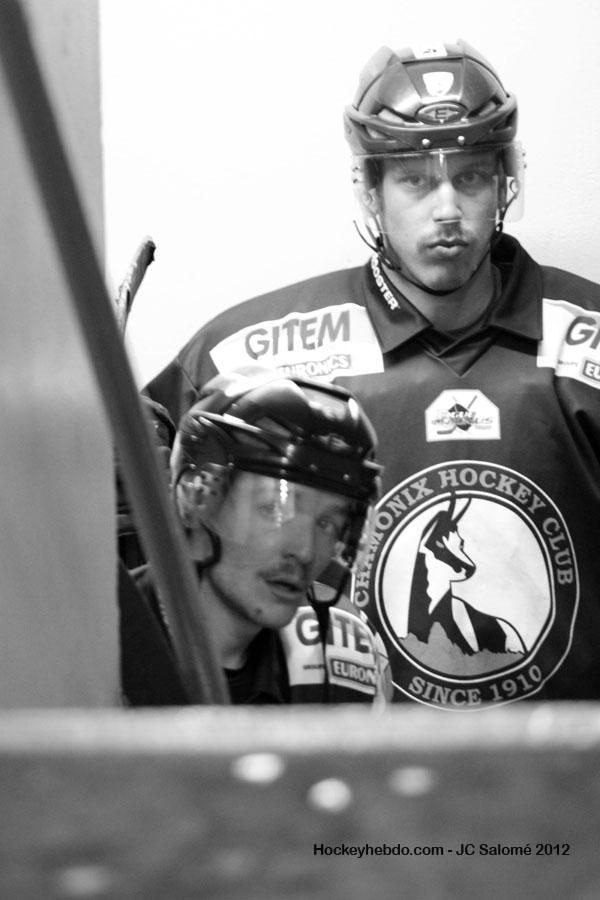 Chamonix  3 - 4 Grenoble 