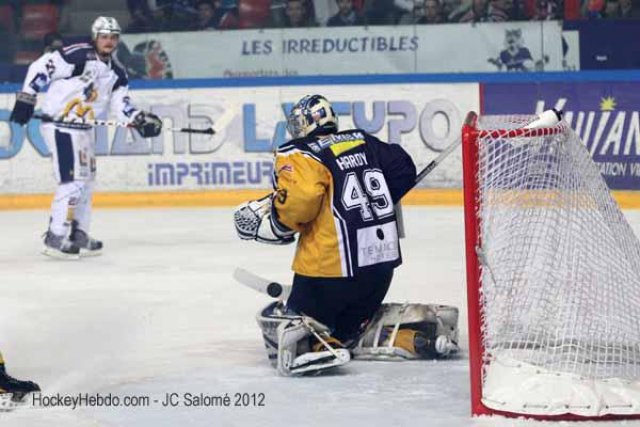 Photo hockey match Grenoble  - Chamonix  le 20/03/2012