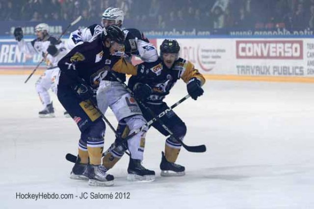 Photo hockey match Grenoble  - Chamonix  le 20/03/2012