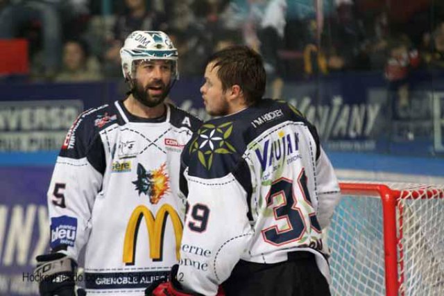 Photo hockey match Grenoble  - Chamonix  le 20/03/2012